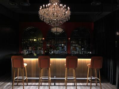 گلاد گاننام ککس سنتر