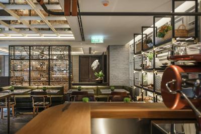 آکیرا سوخومویت بانکوک