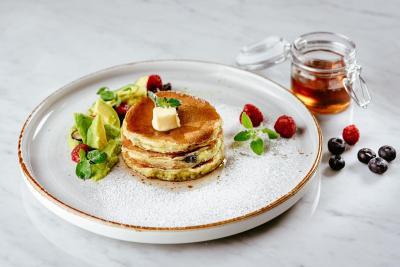 آکیرا سوخومویت بانکوک