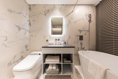 د استات سانیو