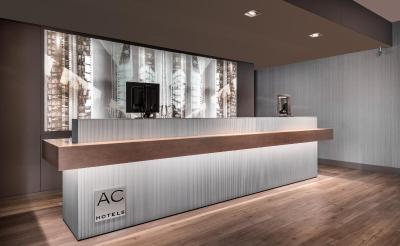 اک هتل آلیکانت