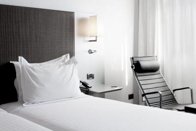 اک هتل آلیکانت