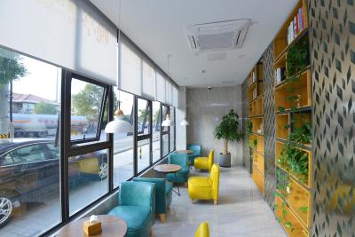 شانگهای کن ویلیج آرتیستیک هتل