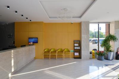 شانگهای کن ویلیج آرتیستیک هتل