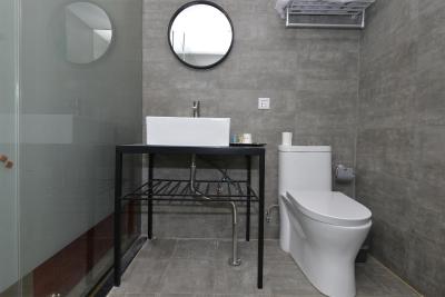 شانگهای کن ویلیج آرتیستیک هتل