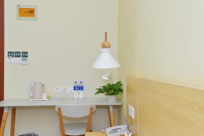 شانگهای کن ویلیج آرتیستیک هتل