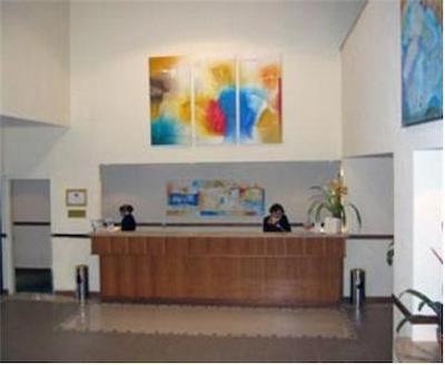 اسلیپ این گالریا