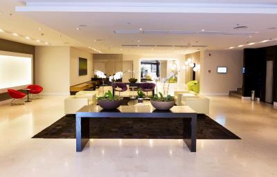 هتل بلاز ارتز اسپ پاولیستا ماناجد بای اکسرهتلز