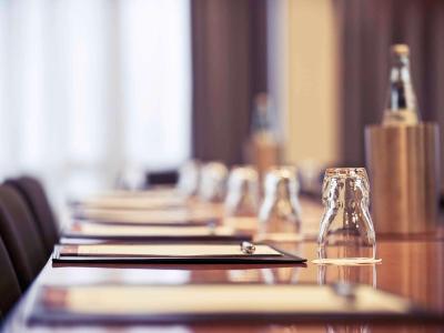 مرکور هتل دوسلدرف آیرپرت