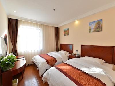 گرین تری این بیجینگ هایدیان دیستریکت