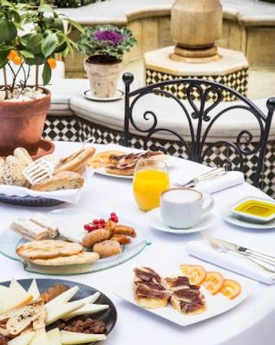 هتل آلفنسُ کسییی ا لوکسوری کالکشن هتل سویلا