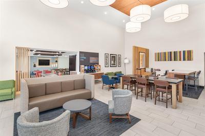 هلید این اکسپرز اند سویتز گرینویل-اسپارتانبورگ (دونکان)