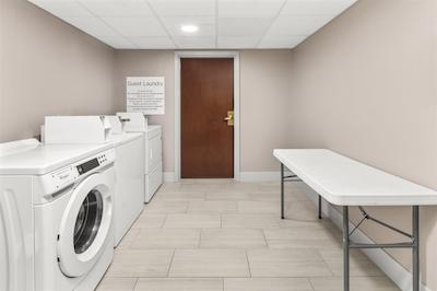 هلید این اکسپرز اند سویتز گرینویل-اسپارتانبورگ (دونکان)