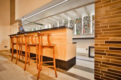 آمری پلازا هتل