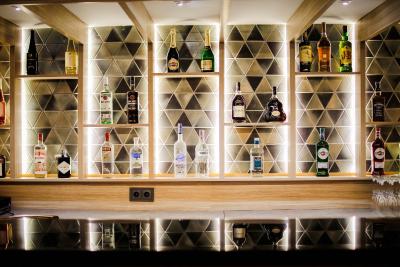 آمری پلازا هتل