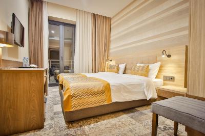 آمری پلازا هتل