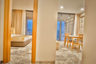 آمری پلازا هتل