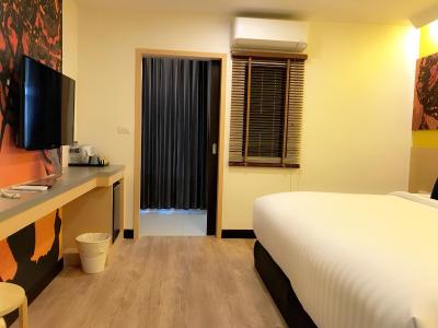 تاراویش هتل