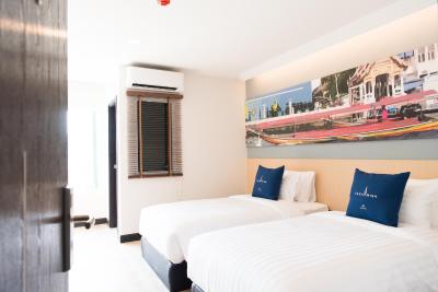 تاراویش هتل