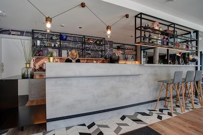 بوتیک 125 هامبورگ آیرپرت