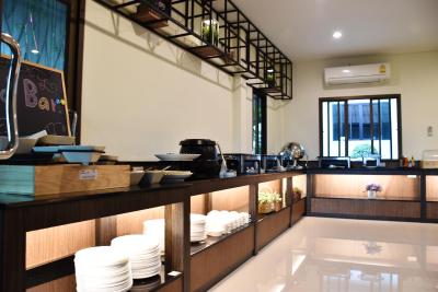 گلدن فویر سووارنابومی ایرپورت هتل