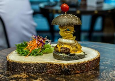 گلدن فویر سووارنابومی ایرپورت هتل