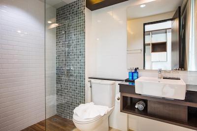 ریور فرنت کرابی هتل