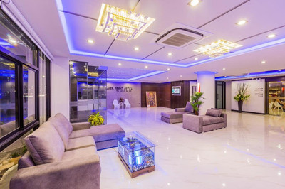 ریور فرنت کرابی هتل