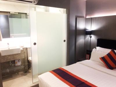 استودیو اکامای