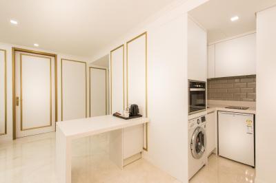 انا سویت هتل