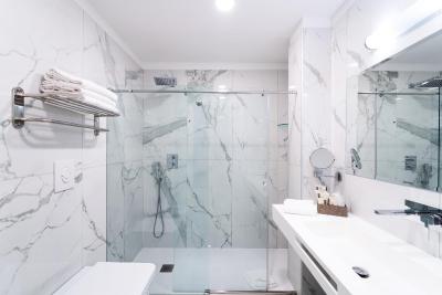 هتل میلانو کاستلو