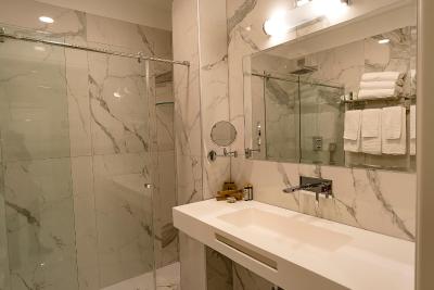 هتل میلانو کاستلو