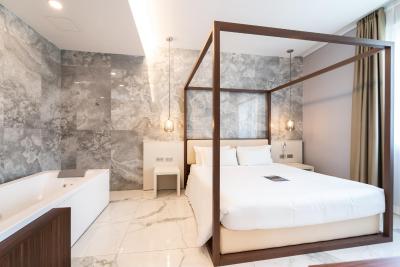 هتل میلانو کاستلو