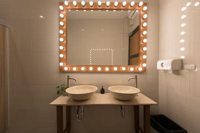 پرینس تئاتر هریتیج است