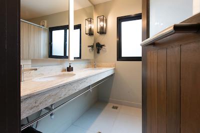 پرینس تئاتر هریتیج است