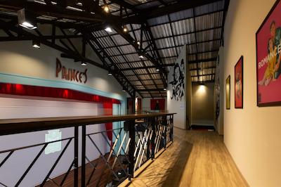 پرینس تئاتر هریتیج است