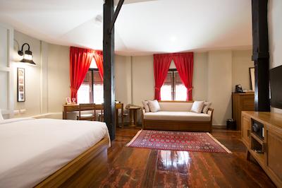 پرینس تئاتر هریتیج است