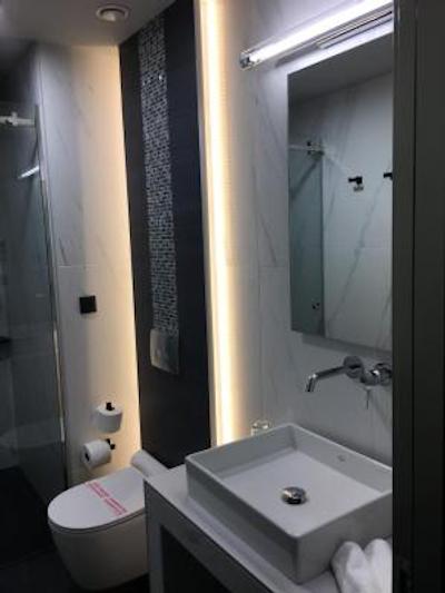 360 دیگریز پوپ آرت هتل