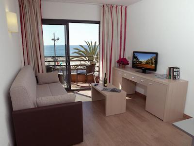 آلمیرال اپارتامنتز