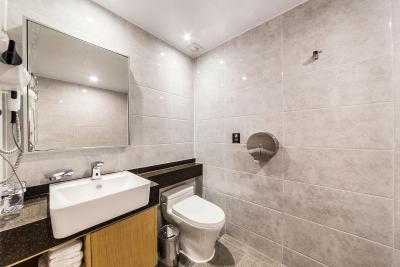 لومیا هتل2 دنگدامون