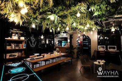 ویها هاستل دون موینگ ایرپورت