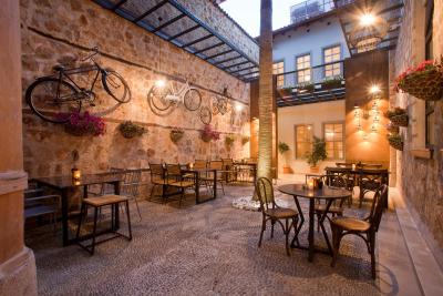 آلپ پاسا بوتیک هتل