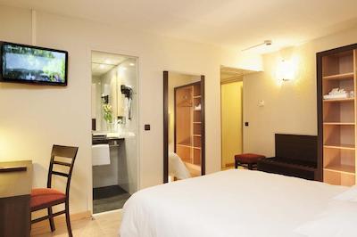 اسال اُسینیا بیاریتز