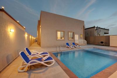 ک همز ویلاز راز آل خیماه