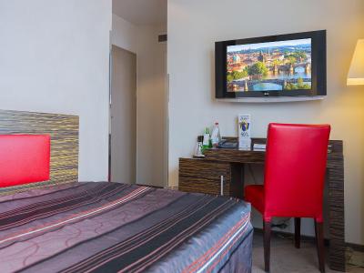 ای هتل کریستال پالاس