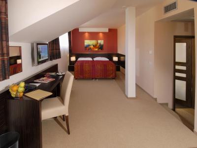 ای هتل مانز