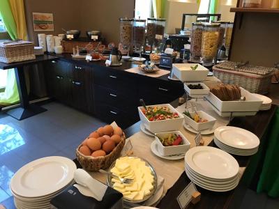 ای هتل مانز