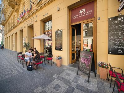 ای هتل مانز