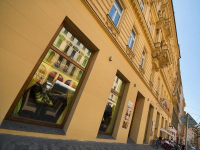 ای هتل مانز