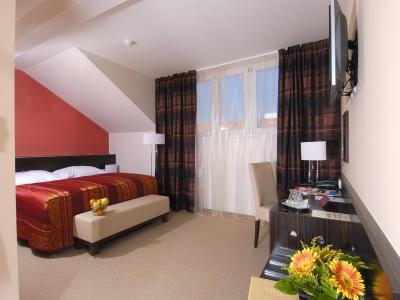 ای هتل مانز